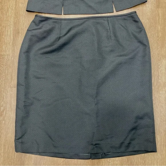 22W Elegant Black Waffle Texture Two-Piece Skirt Set Liz Claiborne Lined Fitted - Picture 3 of 14